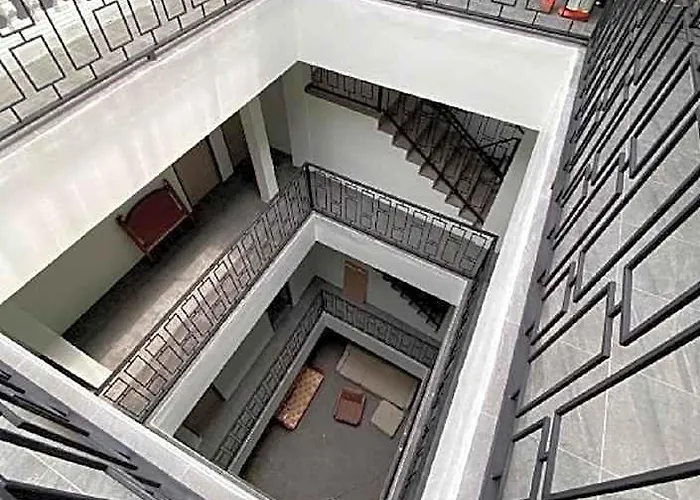 Hidden Dragon China Town Hotell 3*